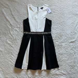 Girls Black and White Dress